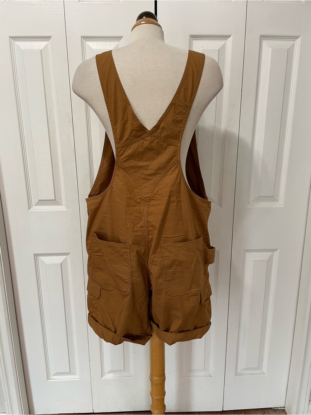 Carhartt Chest Pocket Short Overalls in Caramel size 16/18 - Picture 4 of 9
